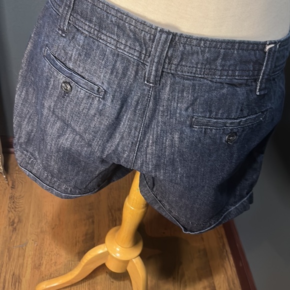Gap trouser jean shorts with cuffed hem - Picture 2 of 7